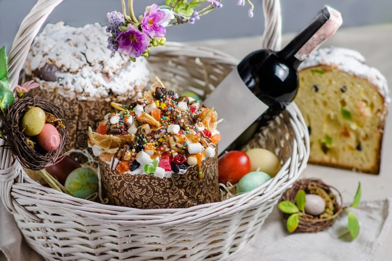 What To Look For In Easter Gift Baskets Easter Gift Baskets