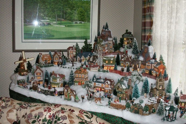 Create A Christmas Village Display