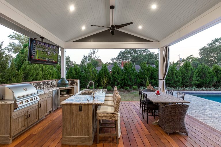 Outdoor Deck Design Trends