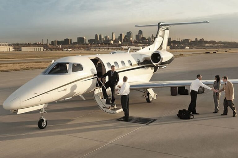 10 Must-Visit Locations For Jetsetters When Exploring Orlando By Air