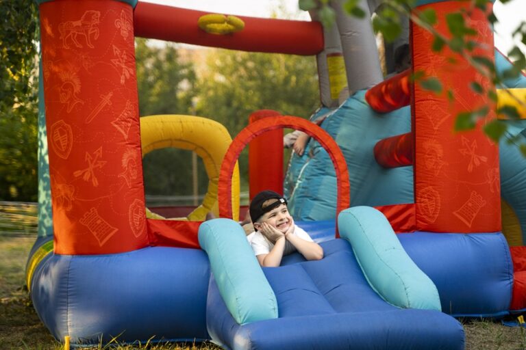 The Ins & Outs Of Franchising An Inflatable Park Franchising An Inflatable Park