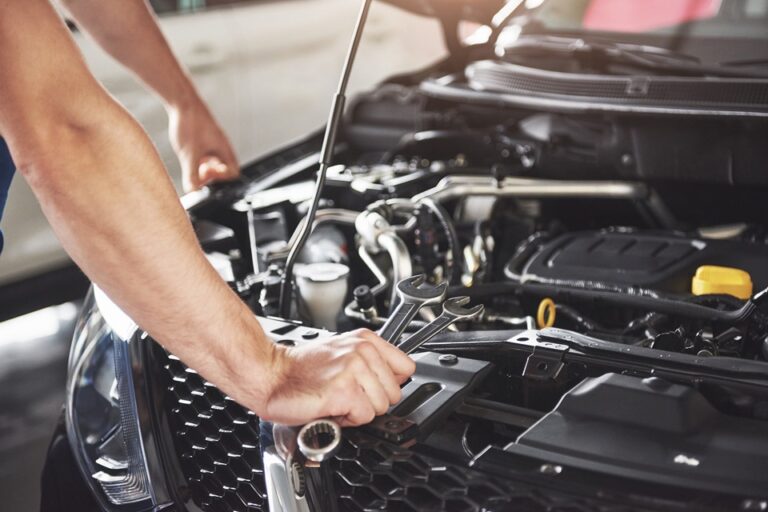 Top 5 Signs Your Car Needs Immediate Attention From A Trusted Mechanic Your Car Needs Immediate Attention From A Trusted Mechanic