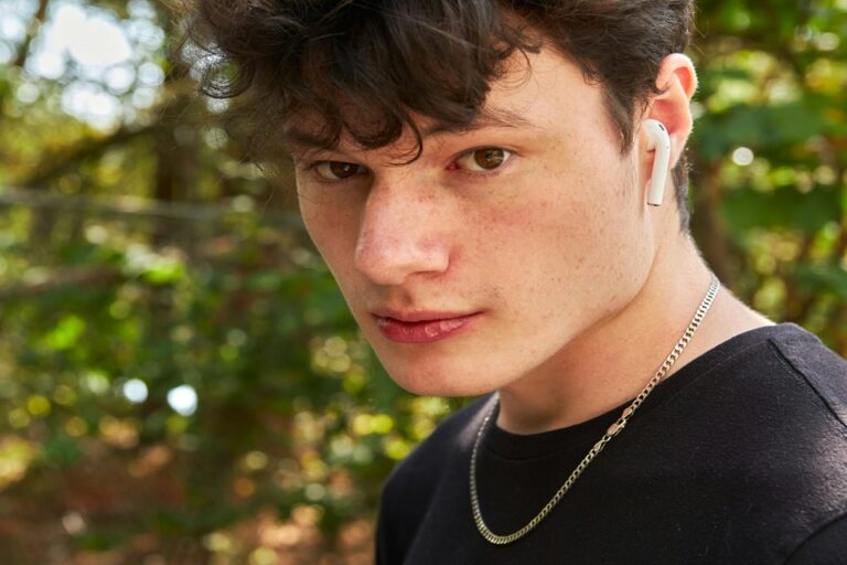 Men’s Chain Lengths: The Ultimate Guide To Perfect Your Look Men's Chain Lengths