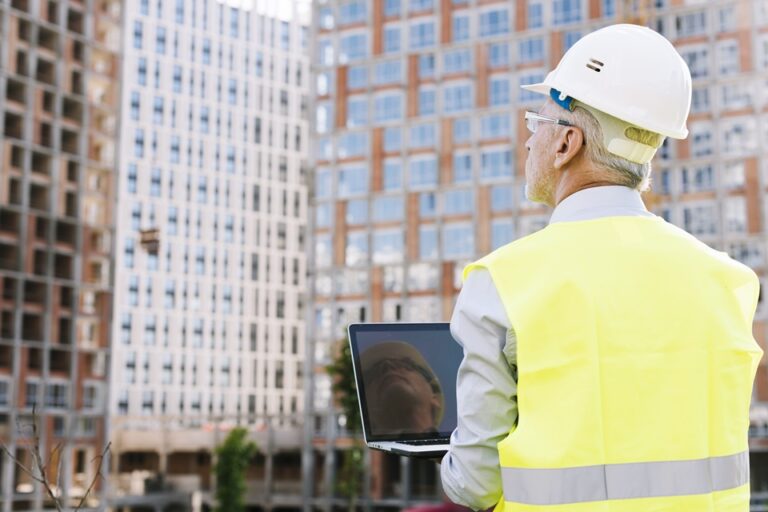 Harnessing Modern Tech For Smarter Construction
