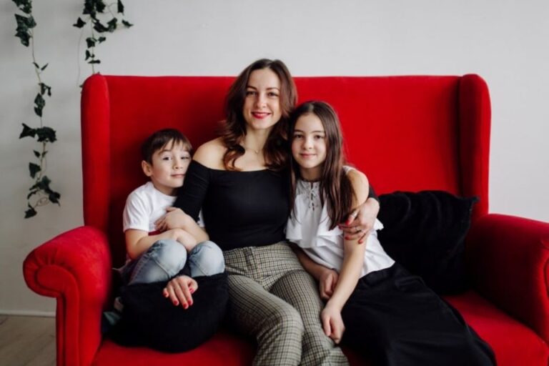 chelsea acton famous parenting