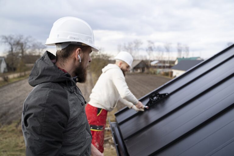 Choosing The Right Roofing Contractor