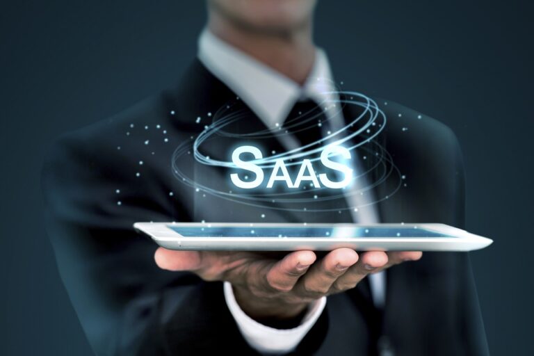 Transparent SaaS Pricing Models: Building Trust & Driving Customer Loyalty Transparent SaaS Pricing Models
